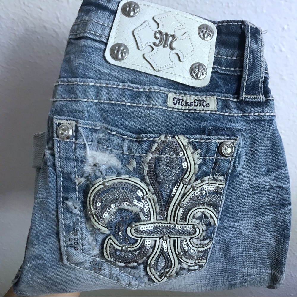 Miss Me cropped embellished jeans 24